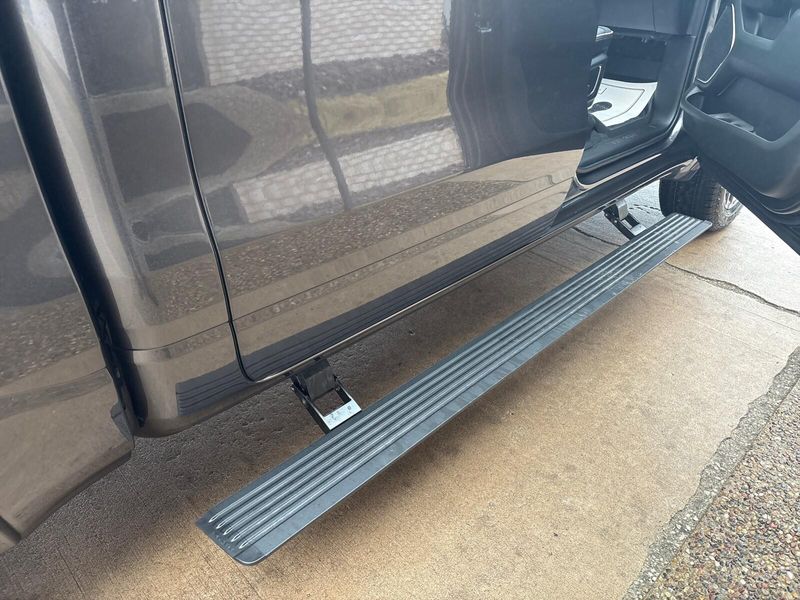 New 2026 RAM 1500 Laramie Crew Cab 4x4 5