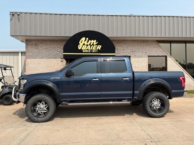 2016 Ford F-150 XLTImage 2