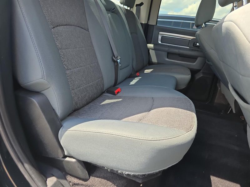 2017 RAM 2500 SLTImage 6