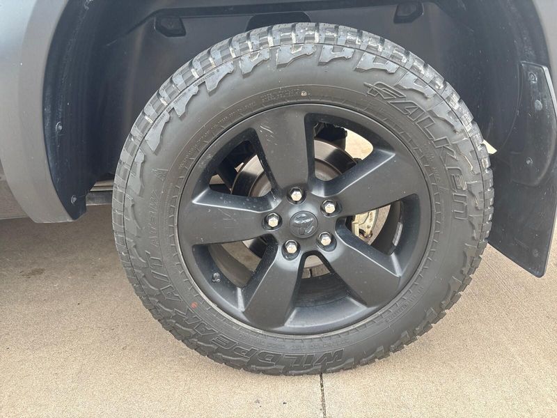 2019 RAM 1500 Classic WarlockImage 12
