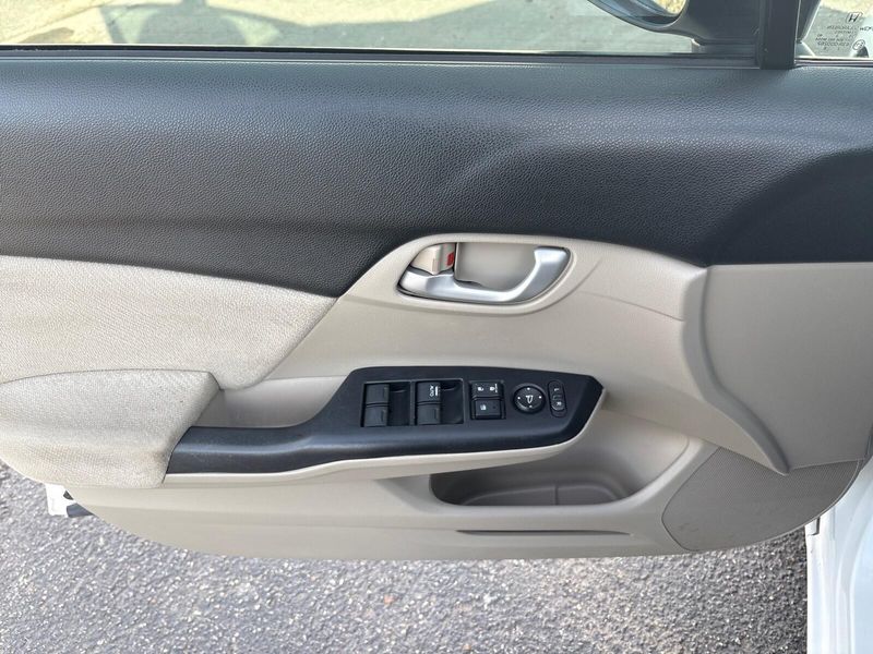 Used 2013 Honda Civic LXImage 11