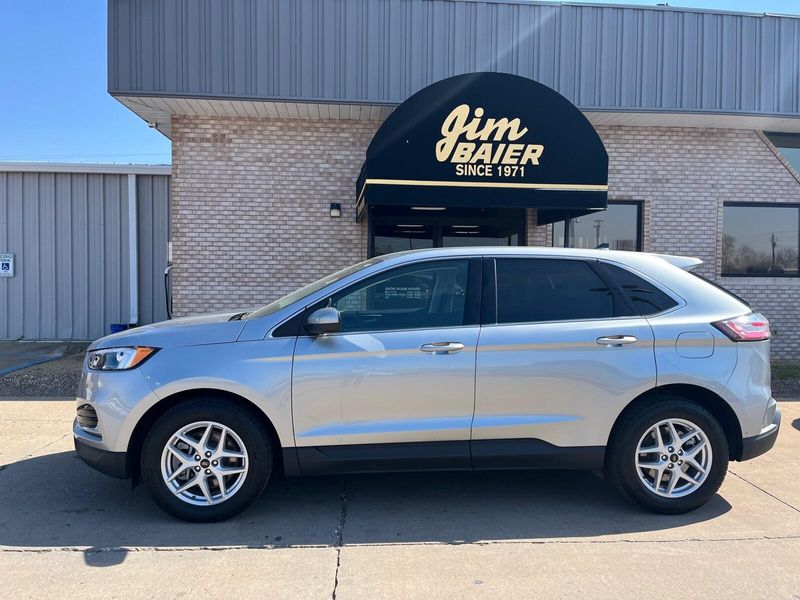 2024 Ford Edge SELImage 2