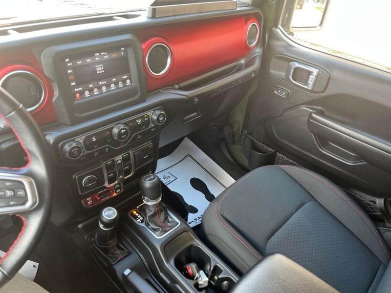 2021 Jeep Wrangler Unlimited RubiconImage 16