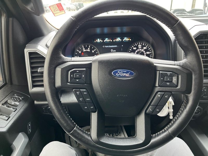 2018 Ford F-150 XLTImage 17