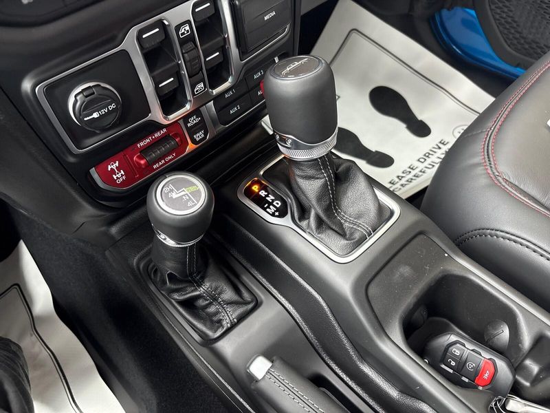 New 2026 Jeep Gladiator Rubicon 4x4Image 17