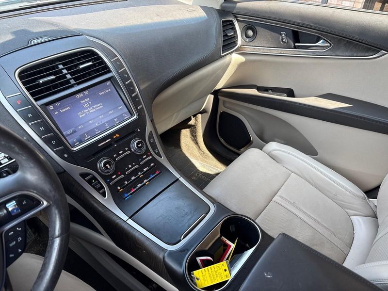 Used 2020 Lincoln Nautilus ReserveImage 19