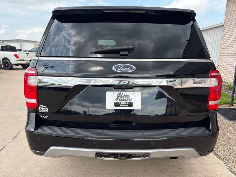 Used 2019 Ford Expedition XLTImage 11