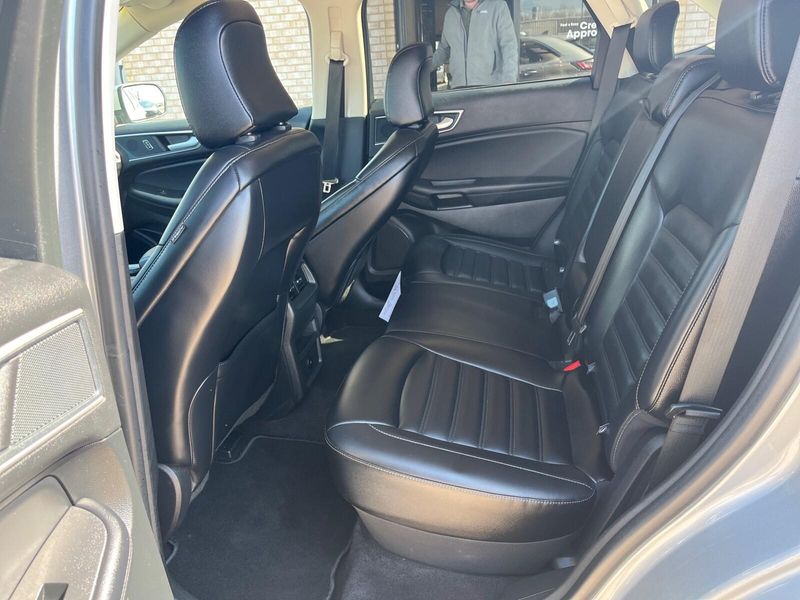 2024 Ford Edge SELImage 4