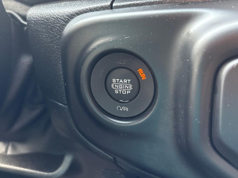 Used 2020 Jeep Wrangler Sport SImage 19