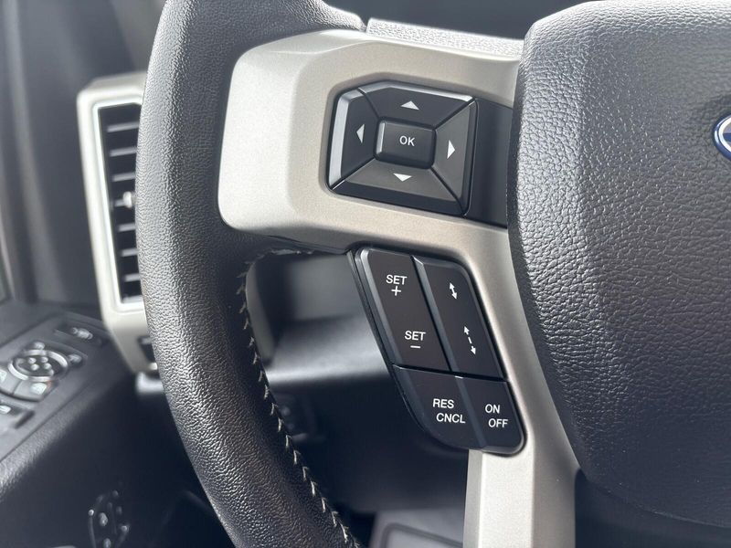 2019 Ford F-250 LariatImage 17
