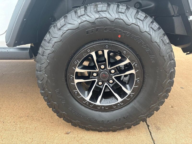 New 2027 Jeep Wrangler RubiconImage 11