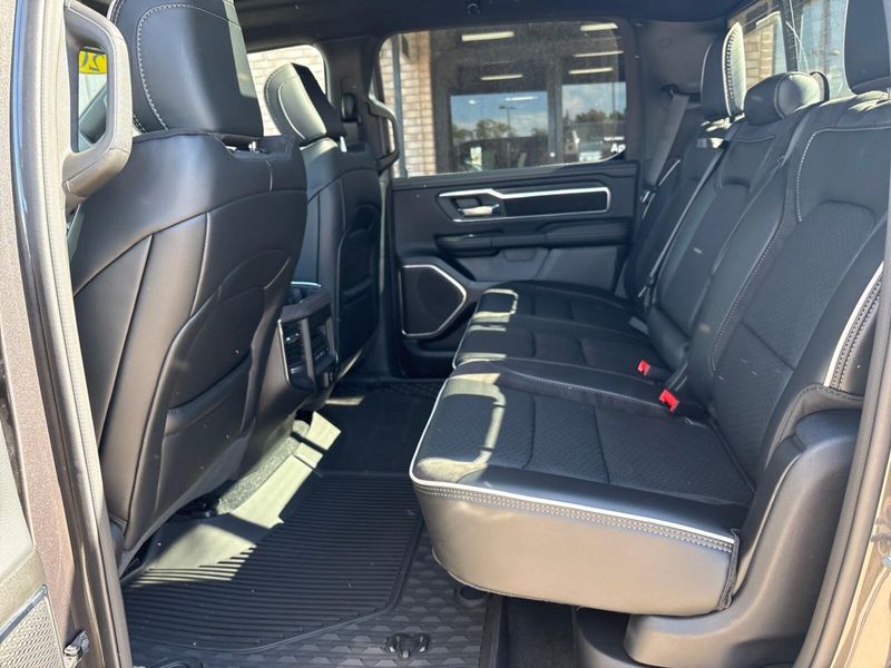 New 2027 RAM 1500 Laramie Crew Cab 4x4 5