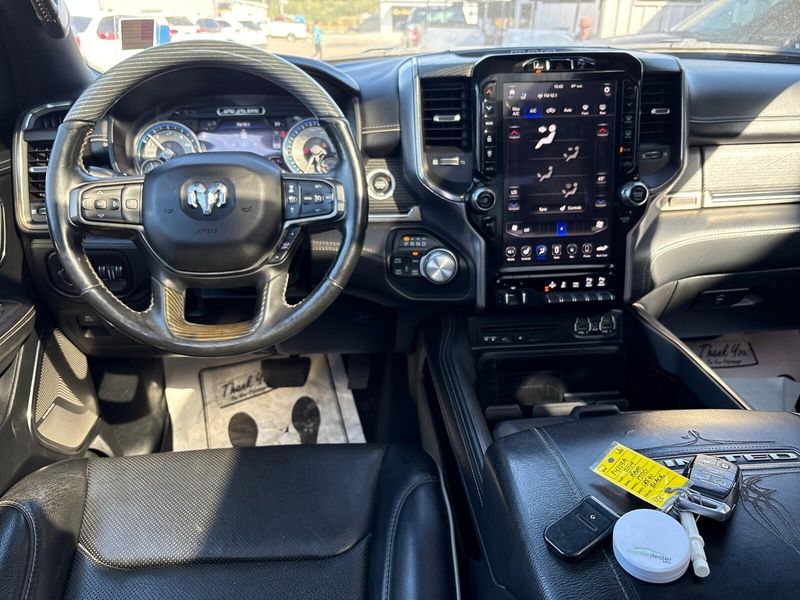 Used 2019 RAM 1500 LimitedImage 5