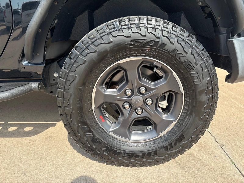 Used 2020 Jeep Wrangler Sport SImage 12