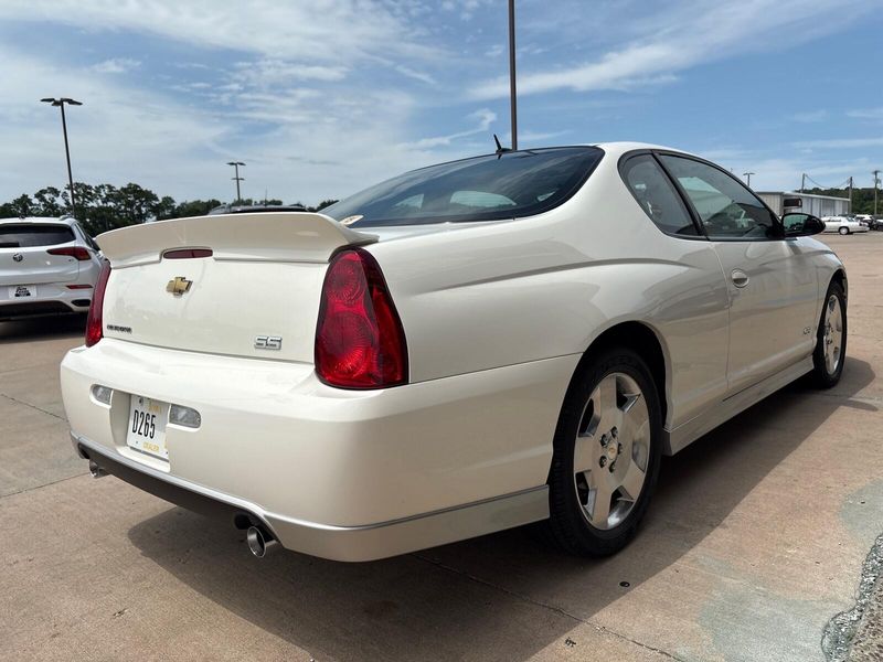 Used 2007 Chevrolet Monte Carlo SSImage 9