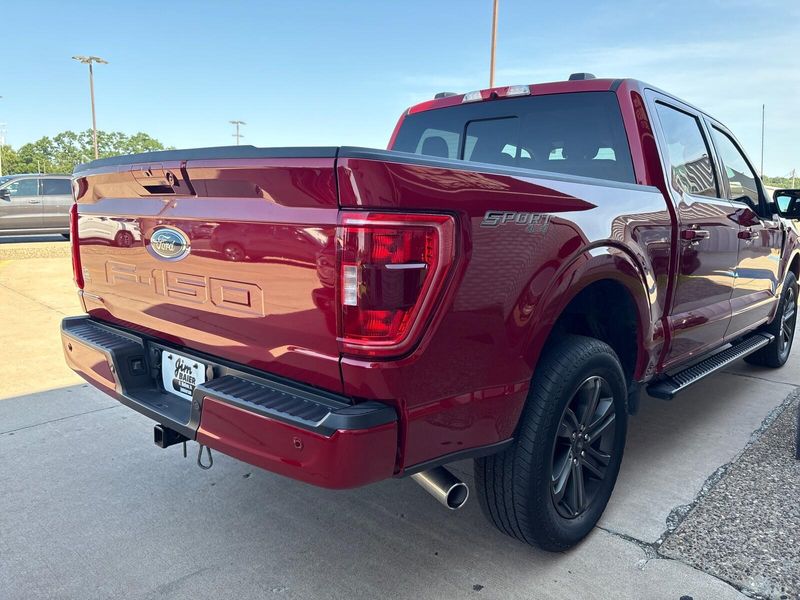 Used 2022 Ford F-150 XLTImage 8