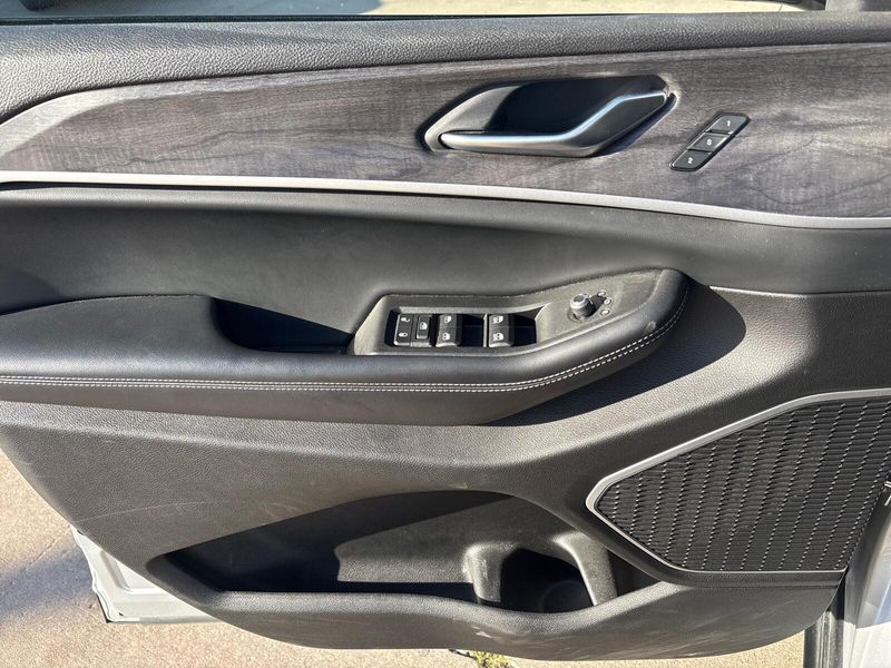 Used 2021 Jeep Grand Cherokee L LimitedImage 14