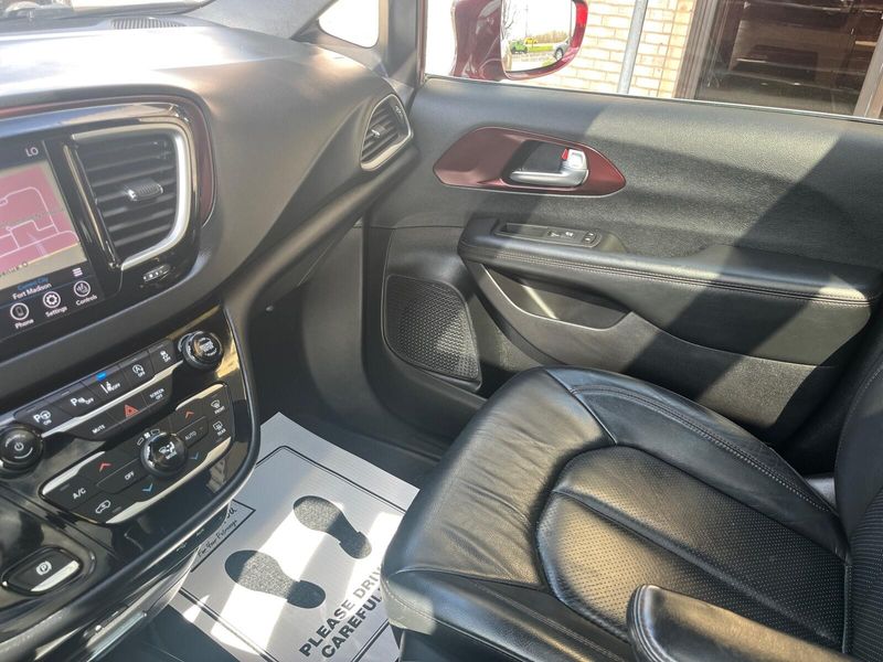 2020 Chrysler Pacifica Touring L PlusImage 26