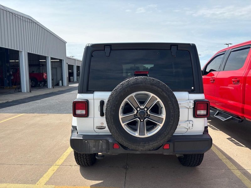 Used 2020 Jeep Wrangler Unlimited SaharaImage 4