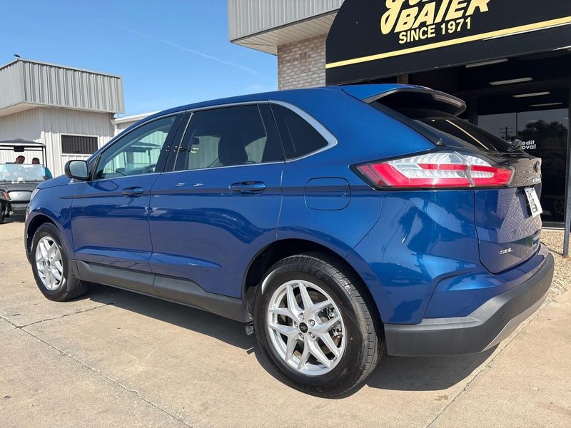 Used 2023 Ford Edge SELImage 10