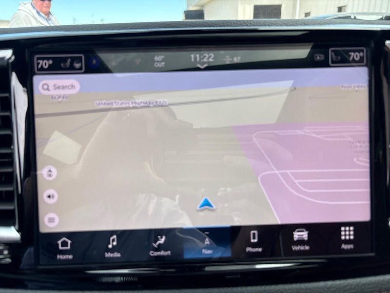 New 2026 Chrysler Pacifica PinnacleImage 24