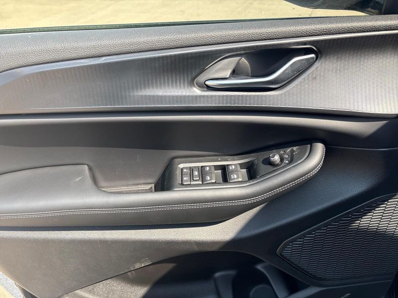 2025 Jeep Grand Cherokee Altitude X 4x4Image 13