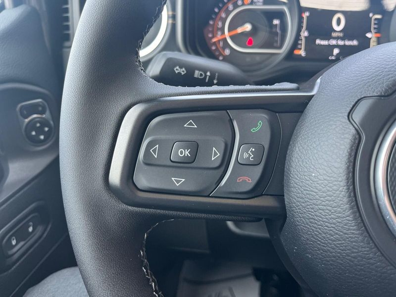 2025 Jeep Gladiator Sport S 4x4Image 15