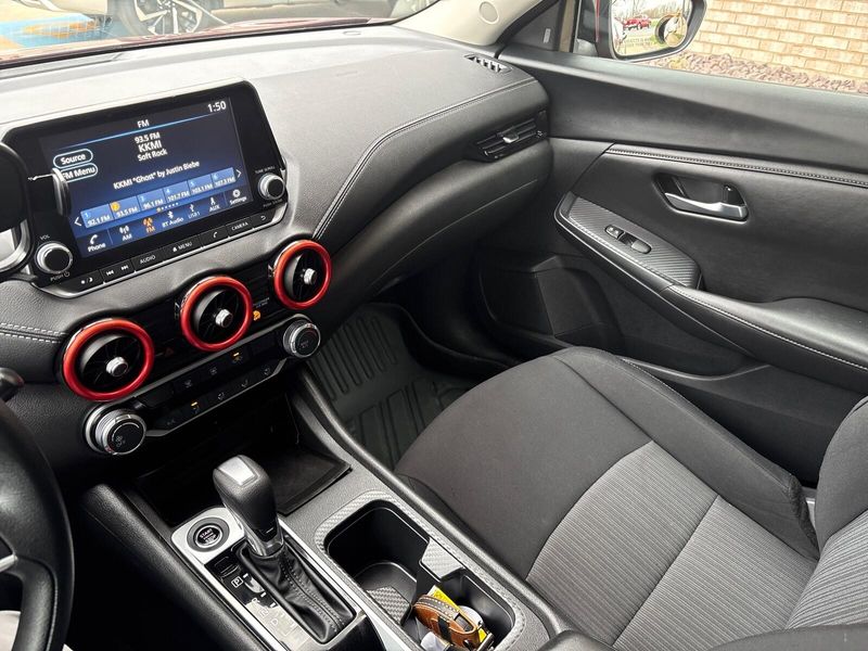 Used 2023 Nissan Sentra SVImage 16