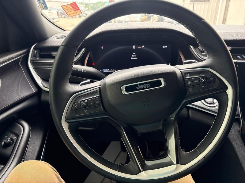 2021 Jeep Grand Cherokee L AltitudeImage 15