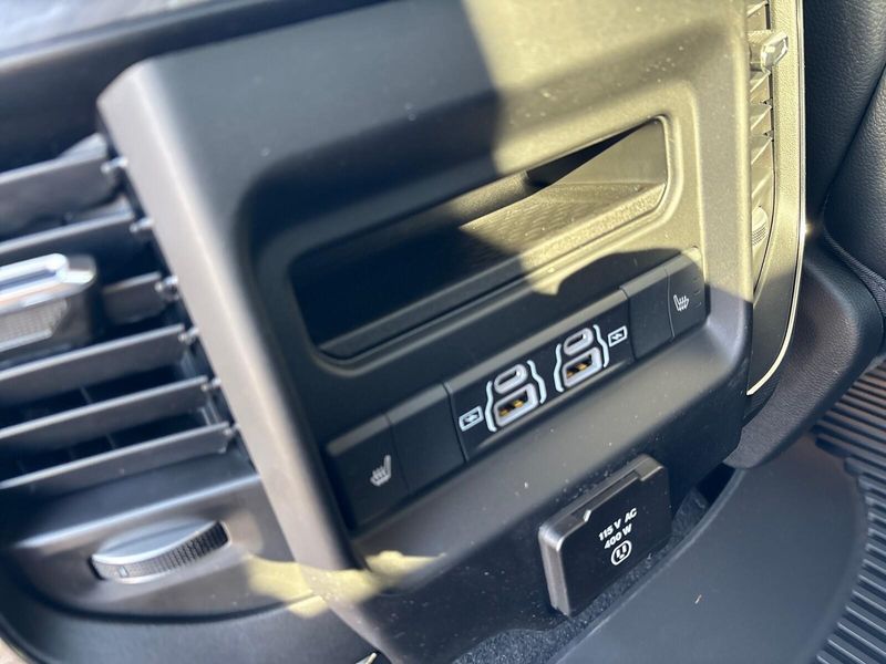 New 2026 RAM 1500 Laramie Crew Cab 4x4 5