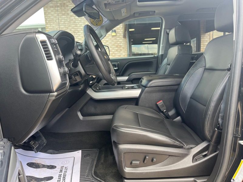2017 Chevrolet Silverado 1500 LTZImage 3
