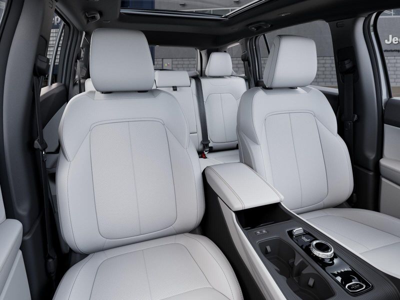 New 2026 Jeep Cherokee Limited 4x4Image 9
