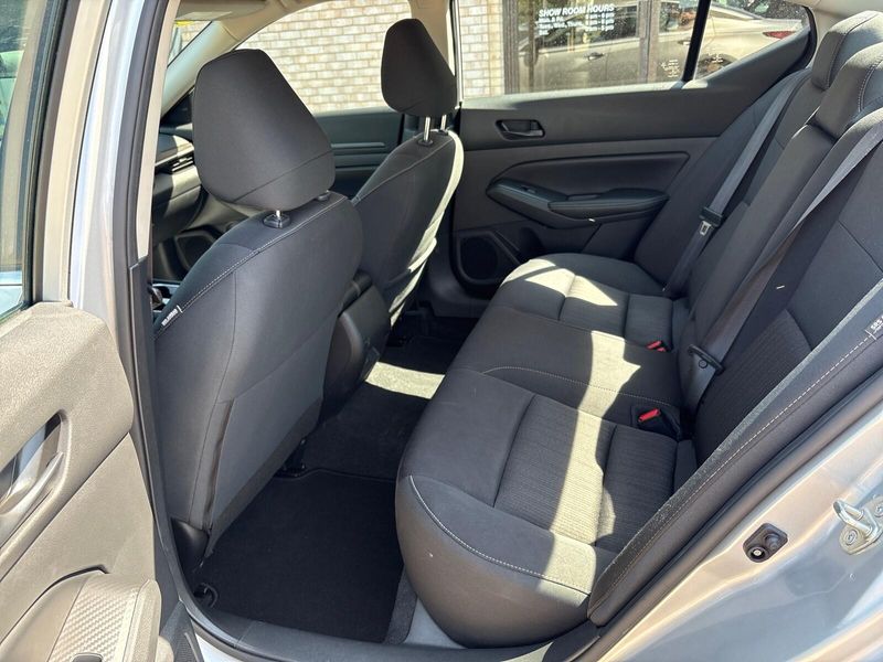 Used 2024 Nissan Altima 2.5 SVImage 4