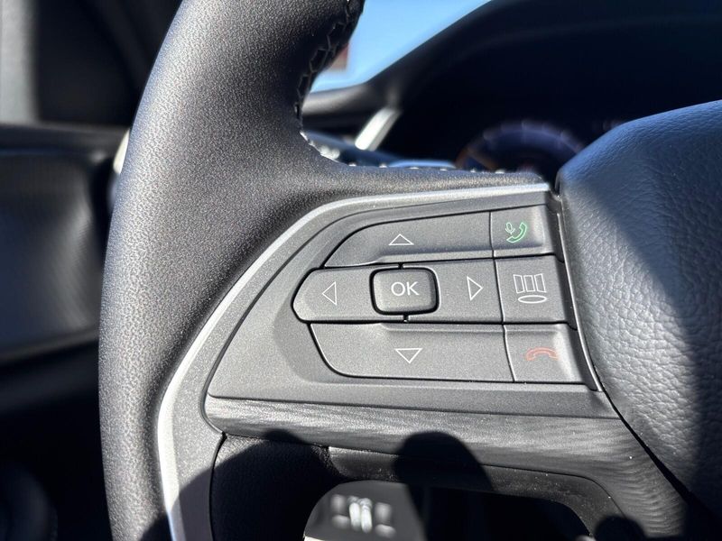 New 2025 Jeep Grand Cherokee Altitude X 4x4Image 14