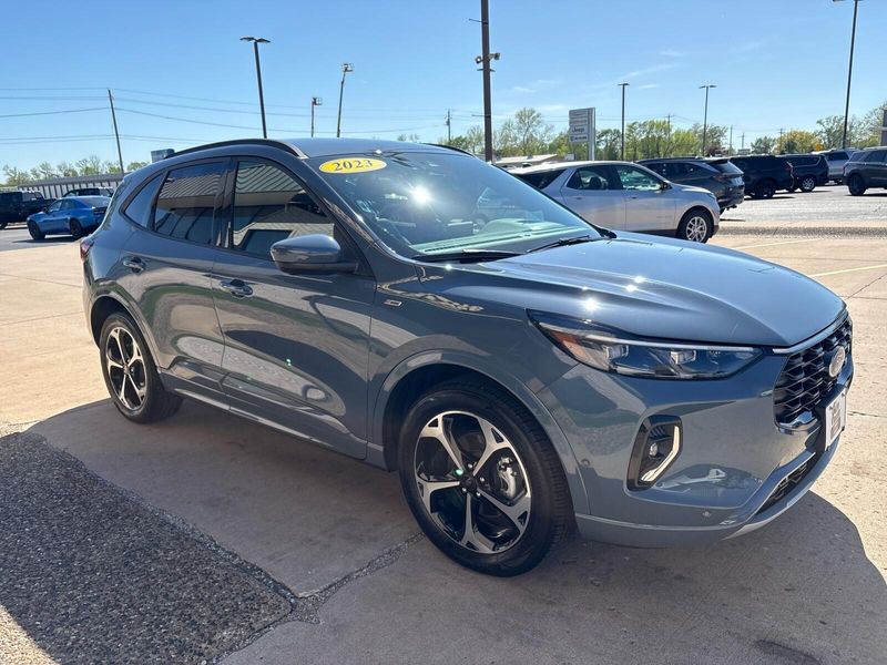 Used 2023 Ford Escape ST-Line EliteImage 7