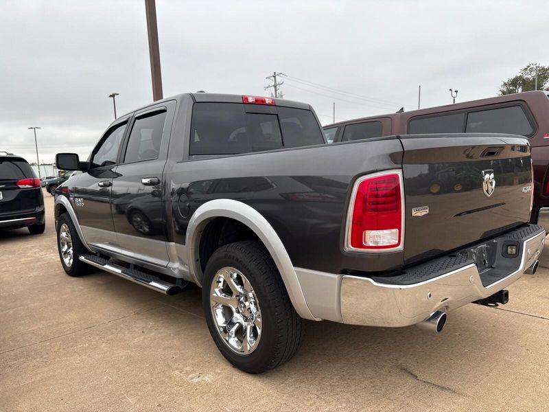Used 2017 RAM 1500 LaramieImage 10