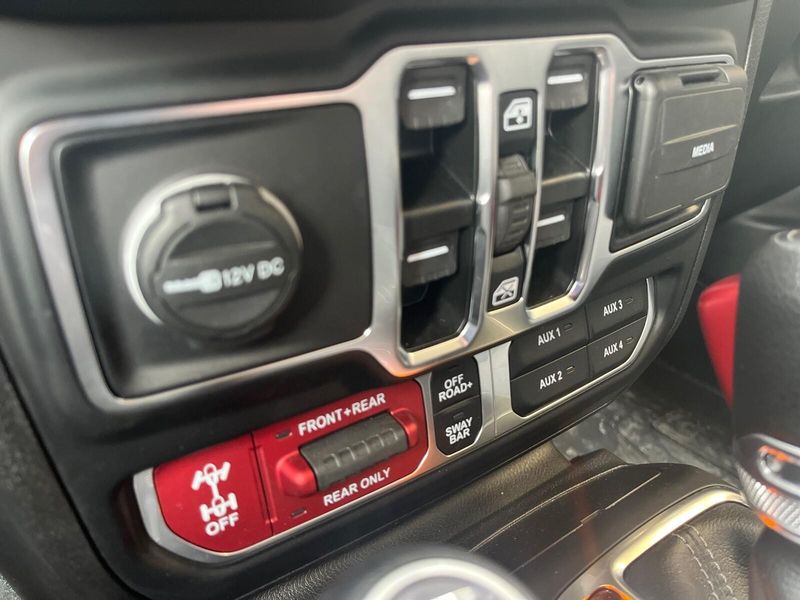 2024 Jeep Gladiator RubiconImage 19