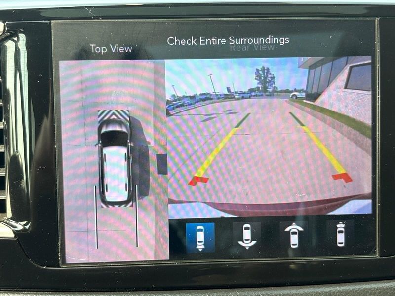 2020 Chrysler Pacifica Touring L PlusImage 21