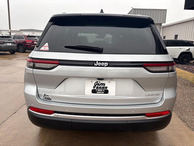 New 2026 Jeep Grand Cherokee Limited 4x4Image 10
