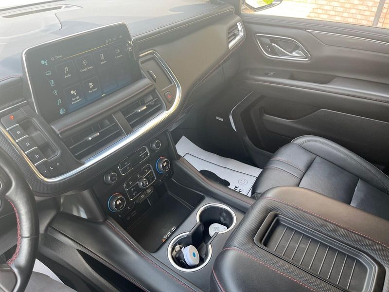 2022 Chevrolet Tahoe RSTImage 21