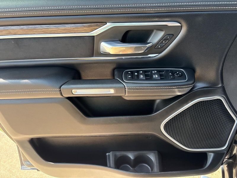 Used 2020 RAM 1500 LaramieImage 15