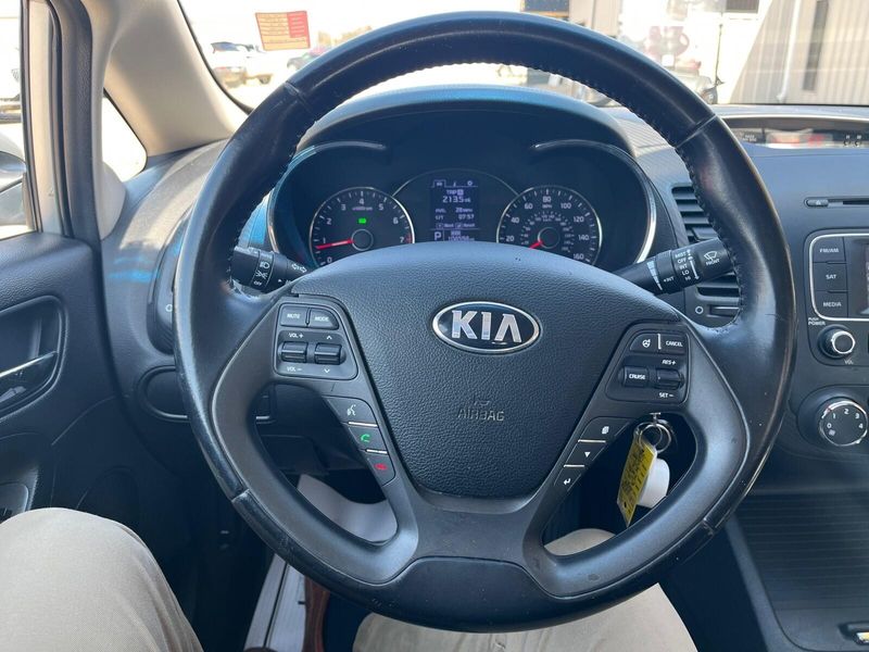 2014 Kia Forte EXImage 12