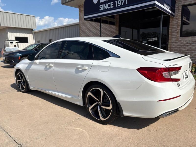Used 2022 Honda Accord SportImage 11
