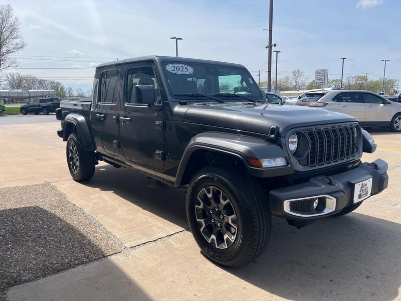 2025 Jeep Gladiator Sport S 4x4Image 7