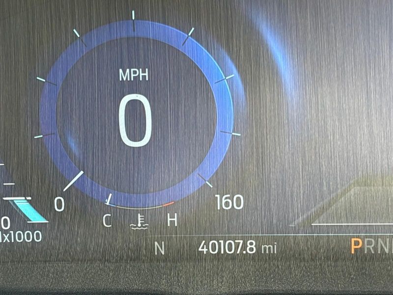 2021 Ford Explorer STImage 20