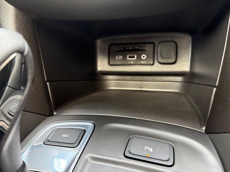 Used 2023 Chevrolet Equinox LTImage 19