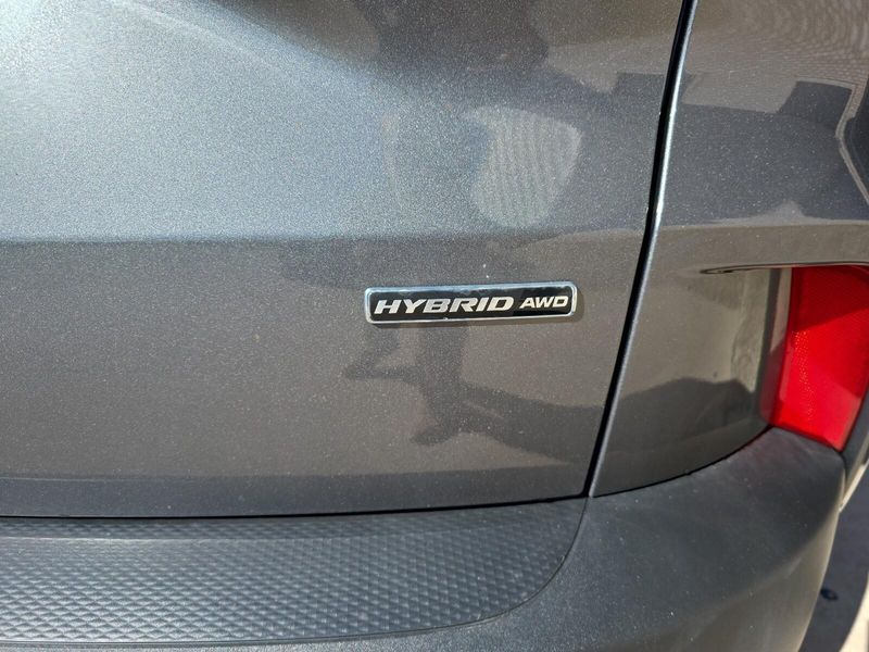 2023 Ford Escape PlatinumImage 8
