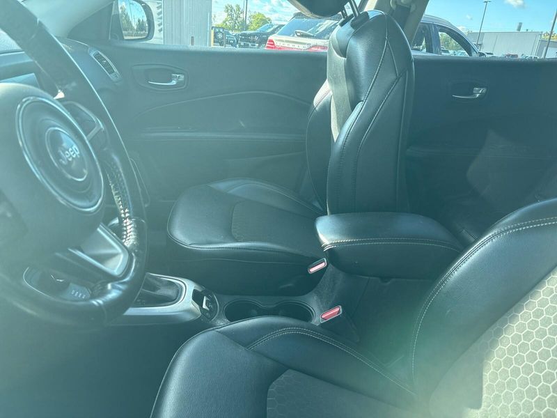 Used 2021 Jeep Compass LatitudeImage 7