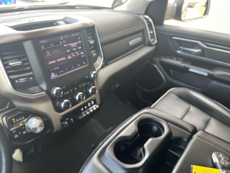 2022 RAM 1500 LaramieImage 17