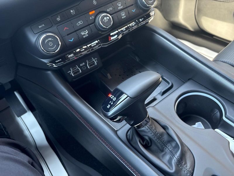 New 2026 Dodge Durango Gt Plus Awd Hemi V8Image 19